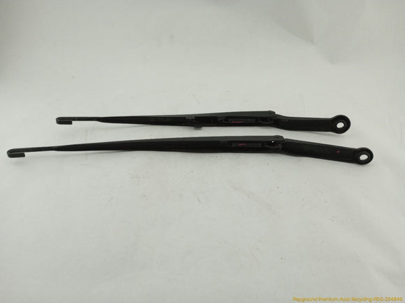 BMW 323i Pair Of Front Wiper Arm