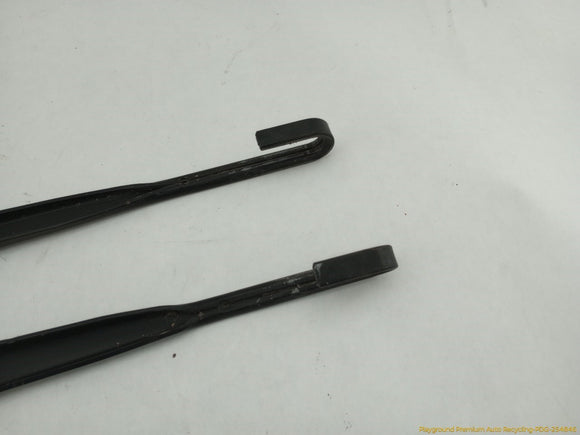 BMW 323i Pair Of Front Wiper Arm