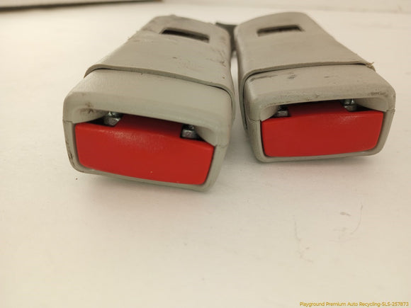 Cadillac CTS Pair Of Rear Seat Belt Retractor