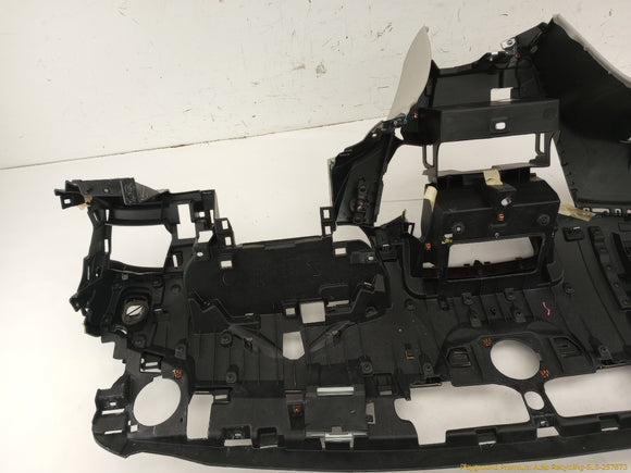 Cadillac CTS Dashboard Panel