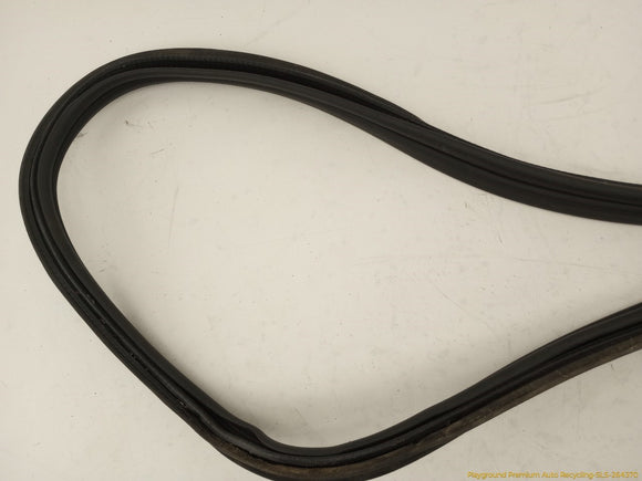 Cadillac CTS Trunk Lid Molding