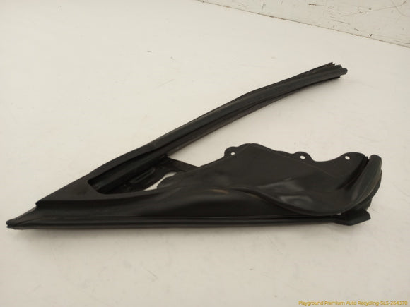 Cadillac CTS Set Of Right Front Door & Mirror Molding Seal
