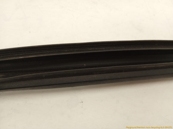 Cadillac CTS Set Of Right Front Door & Mirror Molding Seal