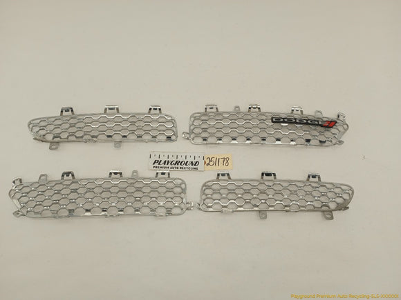 Dodge Durango Set Of 4 Upper Radiator Grille Insert