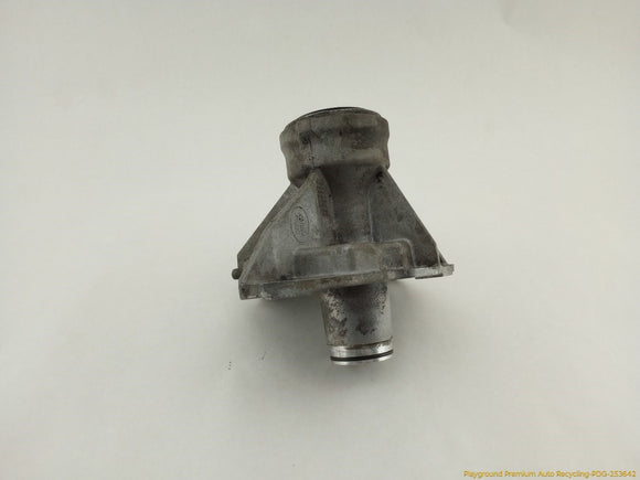 Land Rover Range Rover Passenger Right Front Axle Bearing Housing Carrier