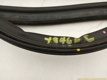 BMW 323i Set Of Front Under Hood Seal - 0