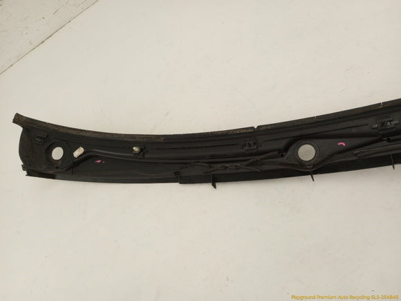 BMW 323i Cowl Vent Panel