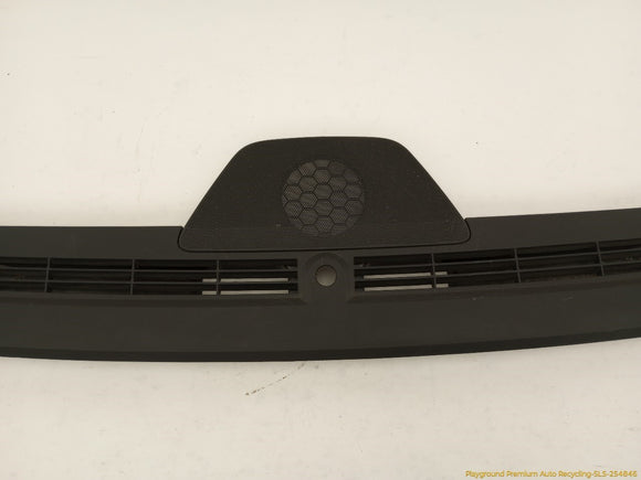 Cadillac CTS Dashboard Defroster Vent Trim
