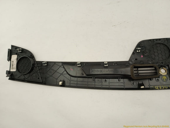 Cadillac CTS Dashboard Defroster Vent Trim