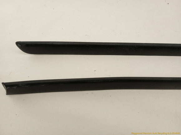 BMW 323i Set Of Side Body Molding