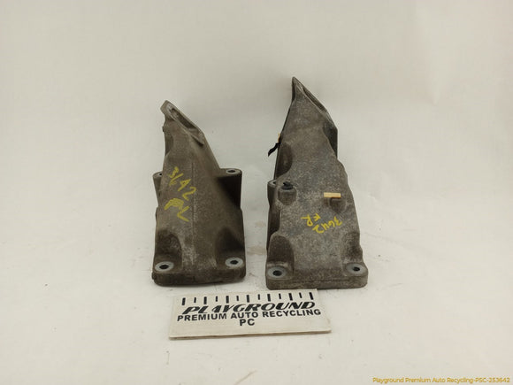 Land Rover Range Rover Pair Of Engine Mount