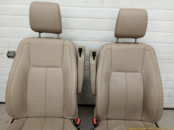 Land Rover LR4 Pair Of Front Seats