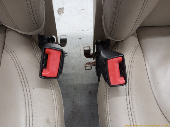 Land Rover LR4 Pair Of Front Seats