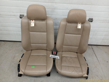 BMW 323i Pair Of Front Seat
