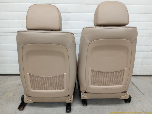 BMW 323i Pair Of Front Seat
