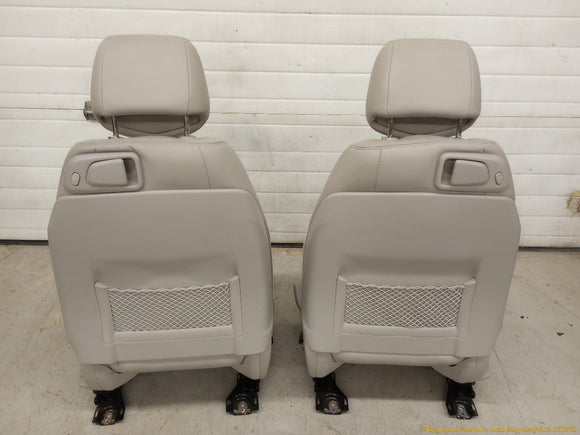 Cadillac CTS Pair Of Front Seat