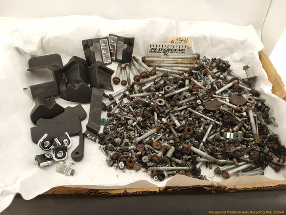 Land Rover LR4 Dismantling Hardware Fasteners Bolts & Nuts