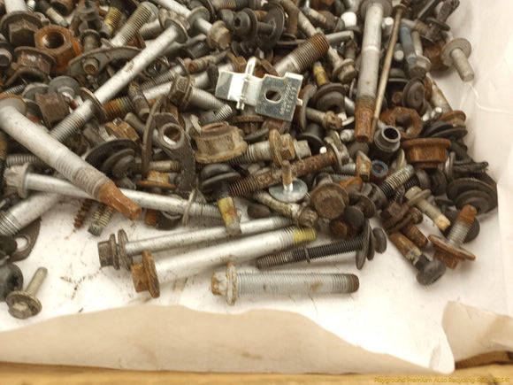 Land Rover LR4 Dismantling Hardware Fasteners Bolts & Nuts