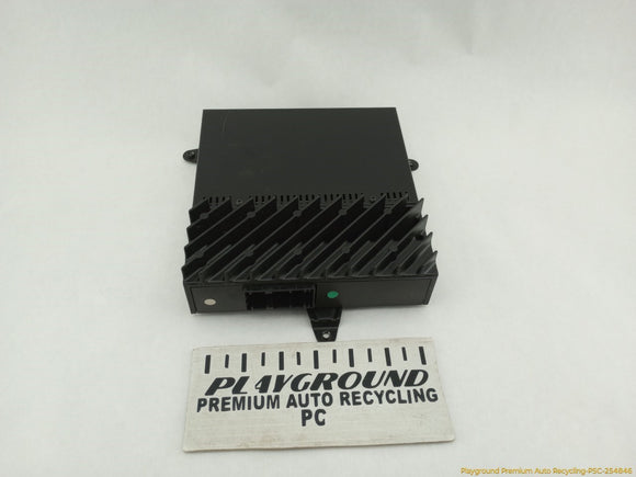 BMW 323i Audio Amplifier