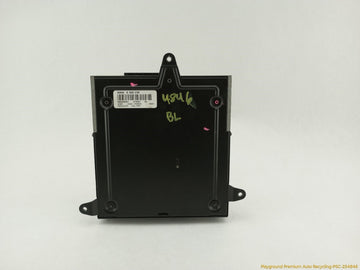 BMW 323i Audio Amplifier - 0