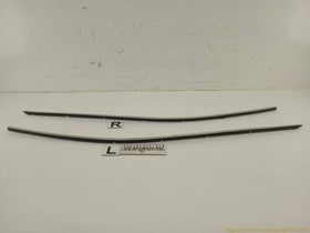 Cadillac CTS Pair Of Front Door Upper Outer Molding