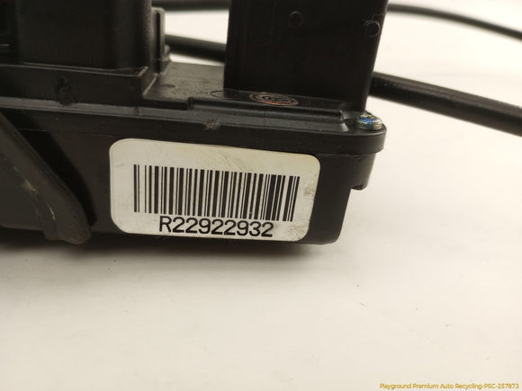 Cadillac CTS Passenger Right Front Door Latch