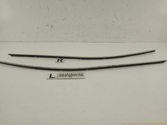 Cadillac CTS Pair Of Front Door Upper Outer Molding