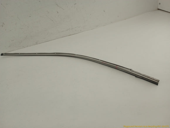 Cadillac CTS Pair Of Front Door Upper Outer Molding