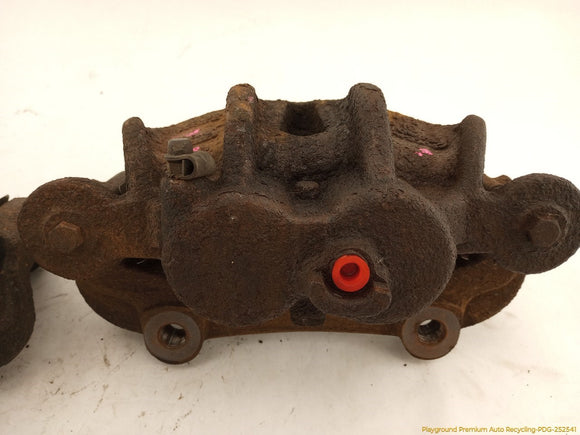 Land Rover LR4 Pair Of Front Brake Caliper
