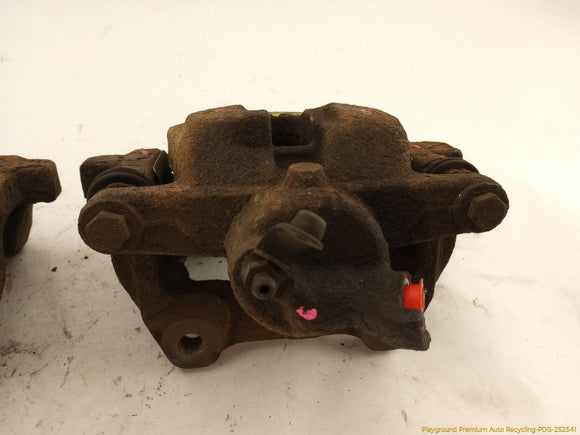 Land Rover LR4 Pair Of Rear Brake Caliper
