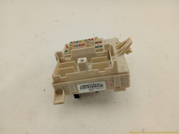Cadillac CTS Rear Right Cabin Fuse Box
