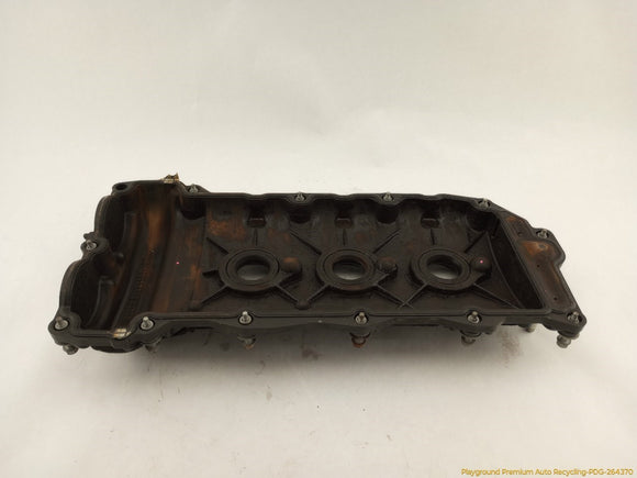 Cadillac CTS Passenger Right Valve Cover