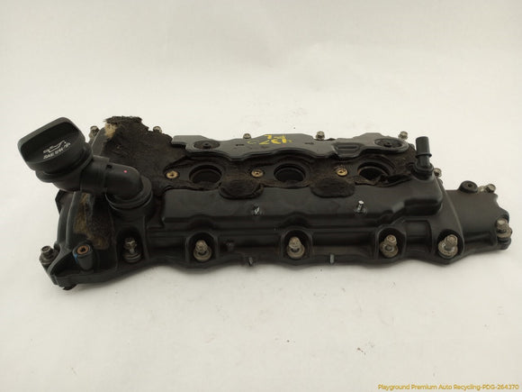 Cadillac CTS Driver Left Valve Cover