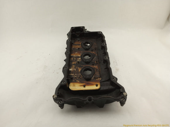 Cadillac CTS Driver Left Valve Cover