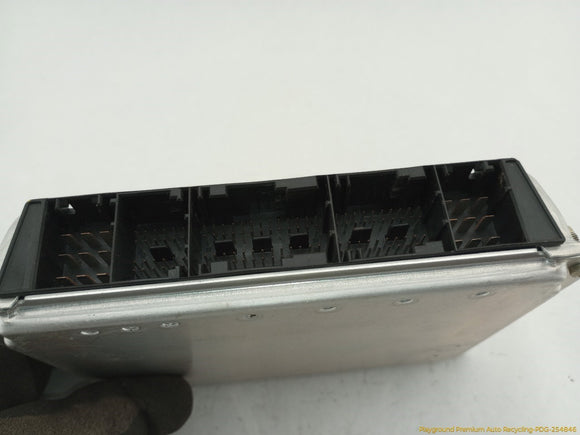 BMW 323i Engine Control Unit