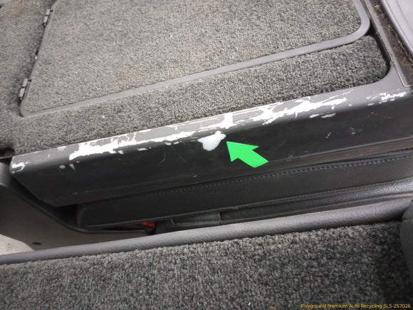 Land Rover Range Rover Rear Seat Set