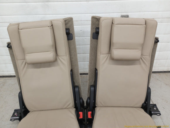 Land Rover LR4 Pair Of Third Row Seats