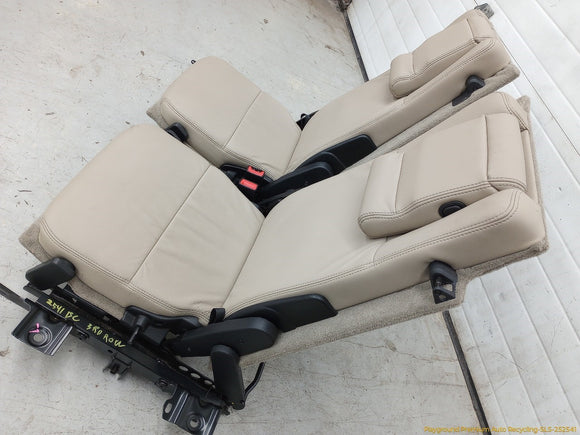 Land Rover LR4 Pair Of Third Row Seats