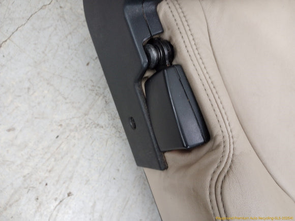 Land Rover LR4 Second Row Seat Set