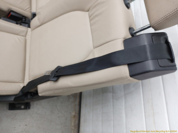 Land Rover LR4 Second Row Seat Set