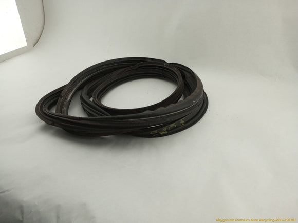 Toyota 4Runner Liftgate Molding