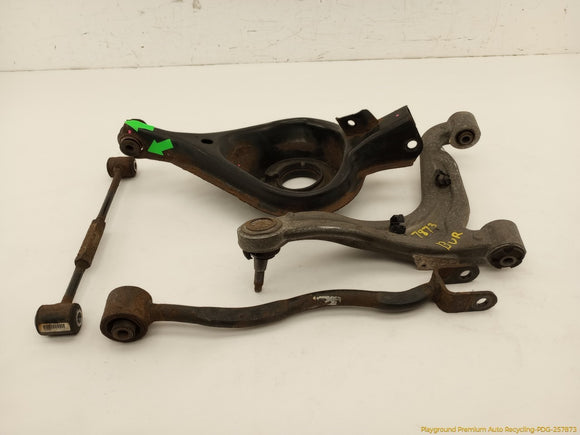 Cadillac CTS Set Of Rear Right Control Arms