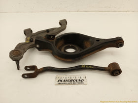 Cadillac CTS Set Of Rear Left Control Arms - 0