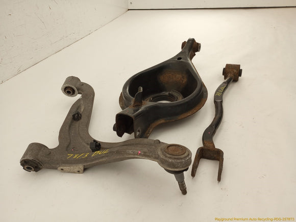 Cadillac CTS Set Of Rear Left Control Arms