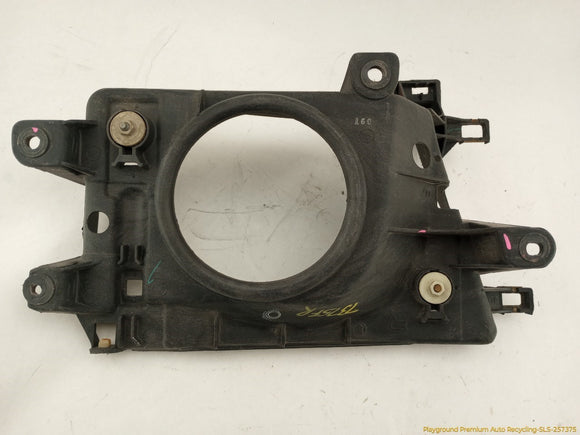 Toyota 4Runner Passenger Right Headlamp Housing