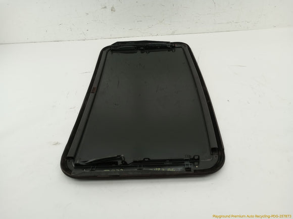 Cadillac CTS Sunroof Glass