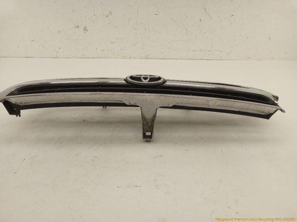 Toyota 4Runner Front Bumper Upper Grille