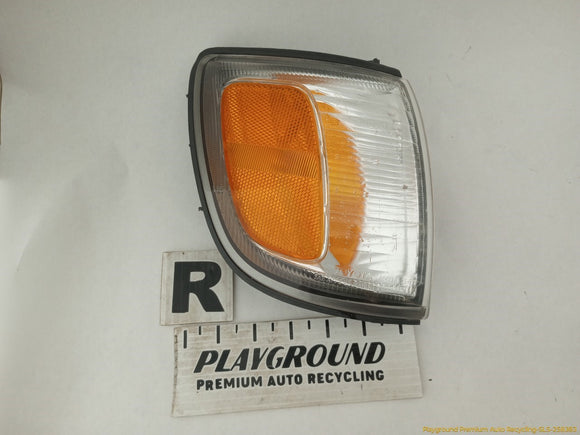 Toyota 4Runner Passenger Right Turn Signal Lamp