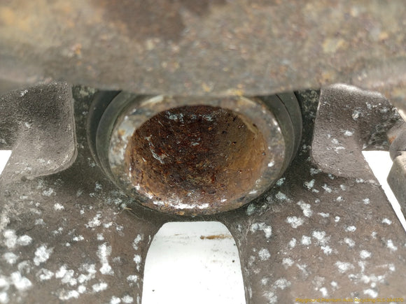 Cadillac CTS Pair Of Rear Brake Calipers