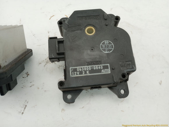 Jaguar XF Pair Of Heater Vent Flap Actuators